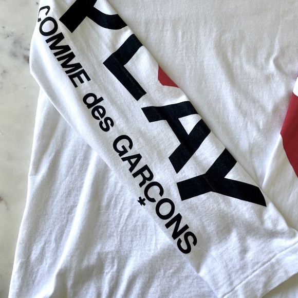 Comme Des Garcons Play Peeping Heart Long Sleeve T-shirt - Picture 8 of 15